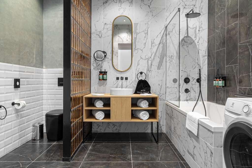 The Basilian Minsk, Curio Collection By Hilton Otel Dış mekan fotoğraf